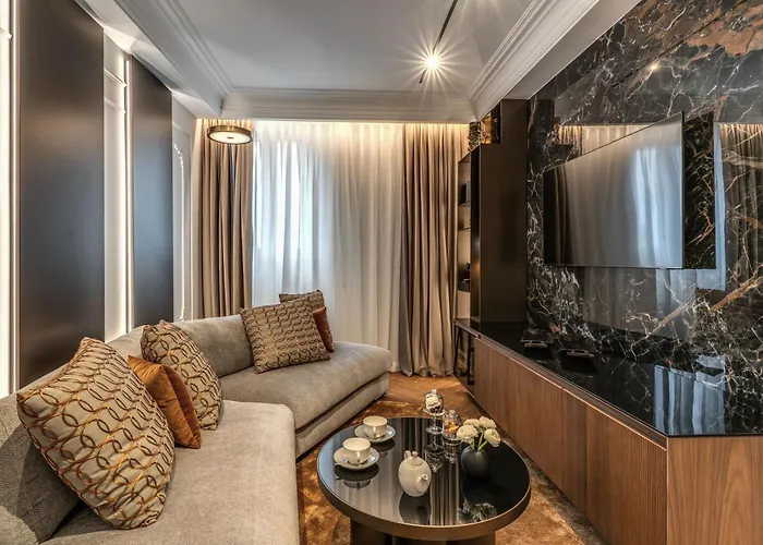 Konukevi Eitch Borromini Palazzo Pamphilj 4*