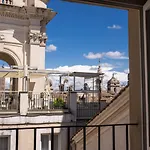 Konukevi Eitch Borromini Palazzo Pamphilj Roma