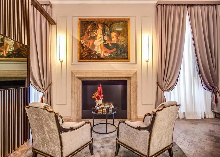 潘菲利宫依奇博罗米尼酒店 4*