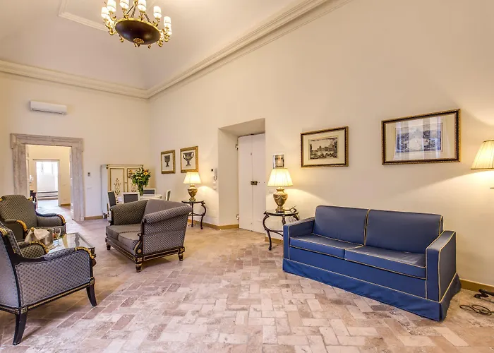 潘菲利宫依奇博罗米尼酒店 招待所